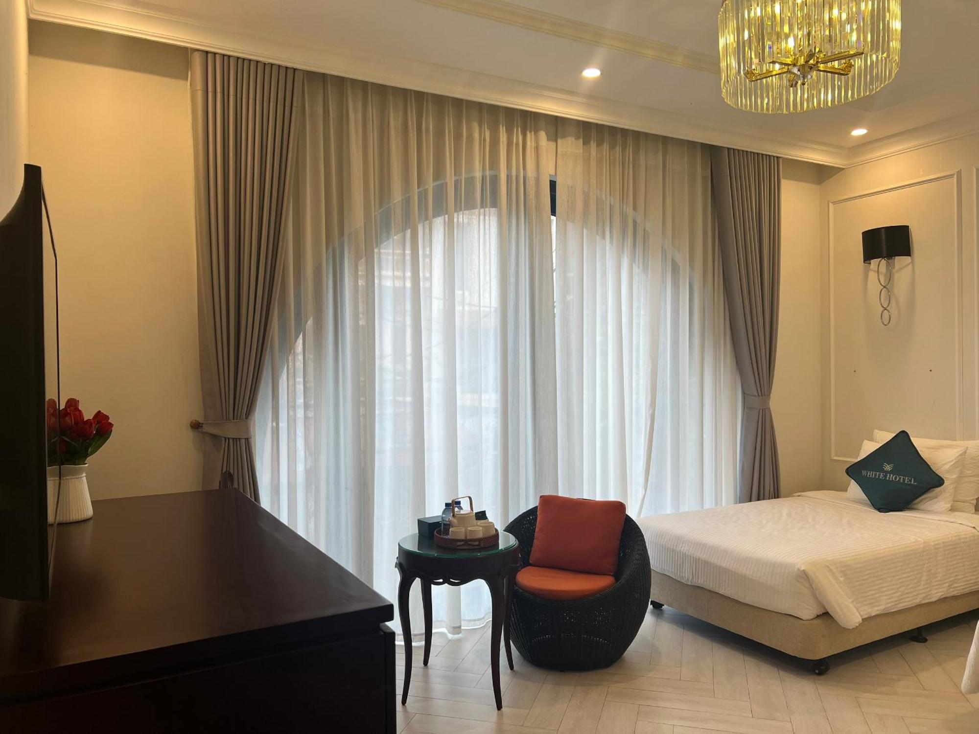 White Hotel Lang Son Exterior photo